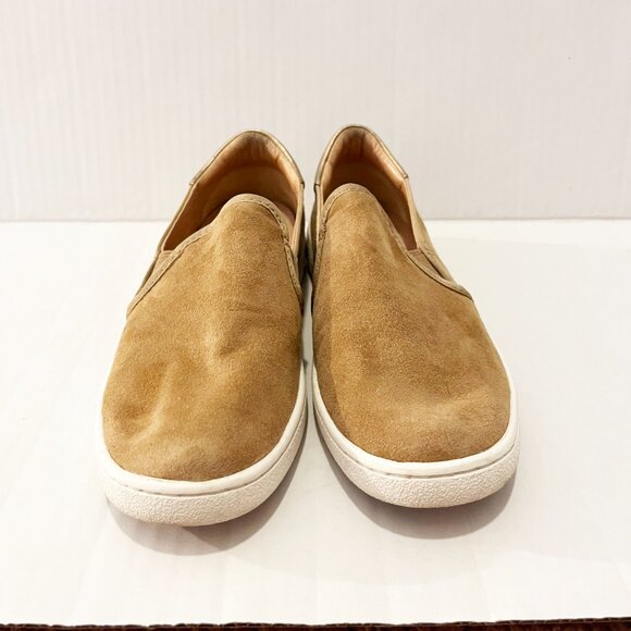 Ugg suede slip ons - Picture 5 of 8